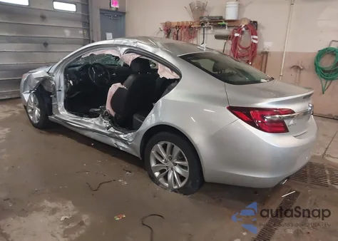 2014 Buick Regal Turbo/E-Assist Premium I z USA, uszkodzony, nr VIN 2G4GN5EX4E9301561